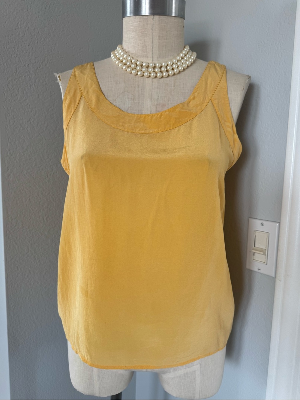 100% Silk Canary Yellow Tank Charter Club 14
